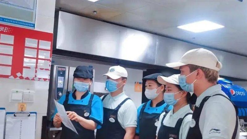休闲食品礼盒装厂家直销哪家好